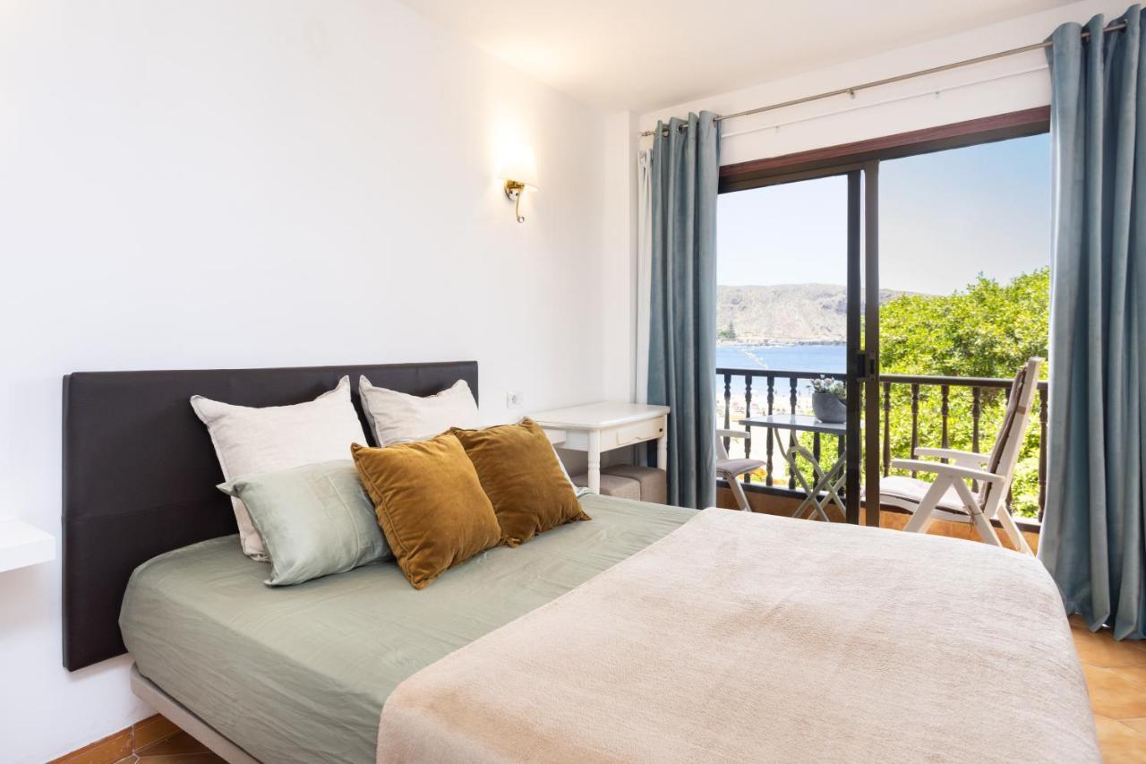 לוס כריסטיאנוס Classbnb - Seafront Studio With Beach View In The Center Of Los Cristianos מראה חיצוני תמונה
